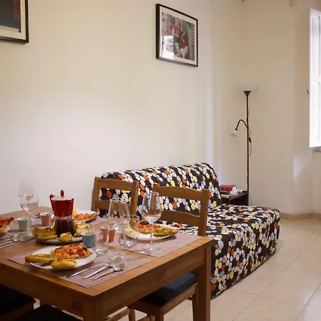 Trastevere Via Del Moro Holiday home